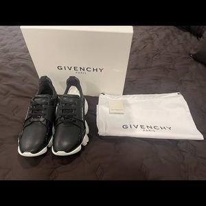 Black Givenchy  Jaw en cuir Sneakers Size 42